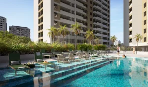 Piscina do imóvel vila ares