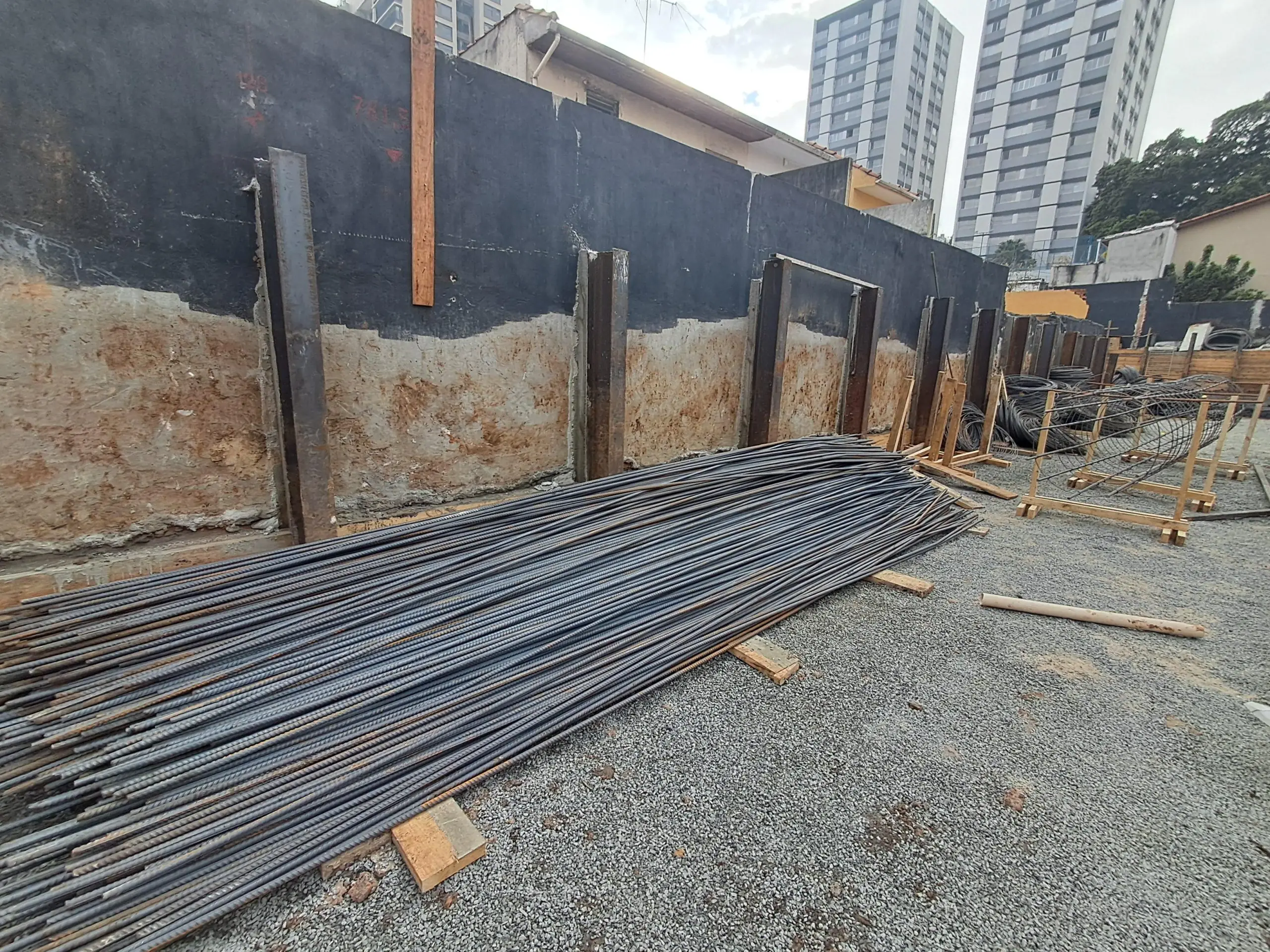 Cravação de Perfil - Junho 2025